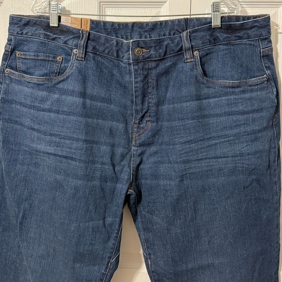 PrAna Men’s Hillgard Jeans Medium Ozone Wash Straight Leg Fit Mens 42/30 Stretch - Picture 2 of 6